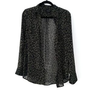 2/$10 Banana Republic Hunter Green Leopard Sheer Long Sleeve Blouse size S